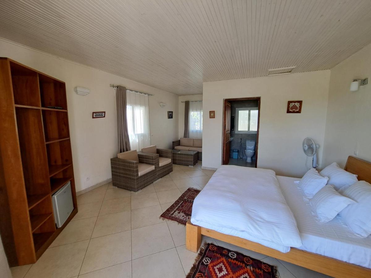 Aux 2 Metis Hotel Toliara Ngoại thất bức ảnh