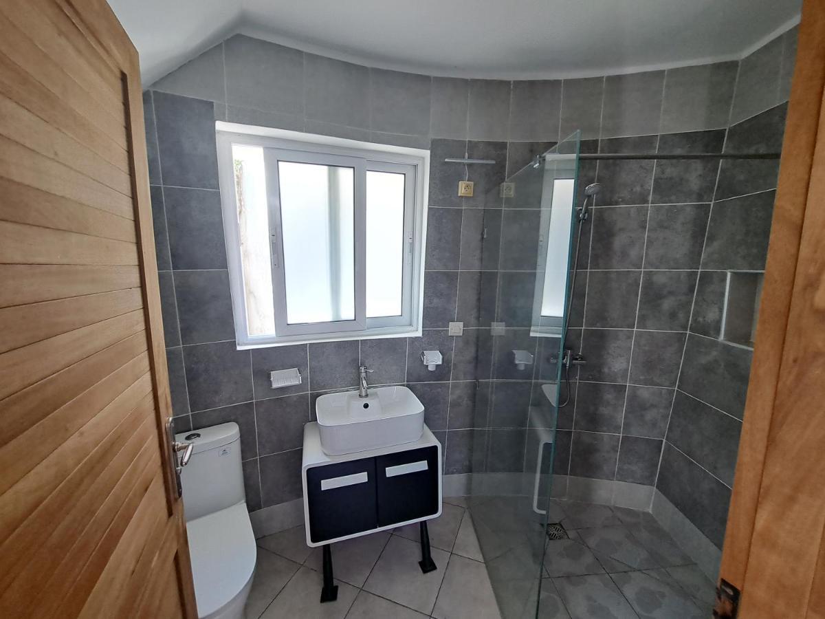Aux 2 Metis Hotel Toliara Ngoại thất bức ảnh