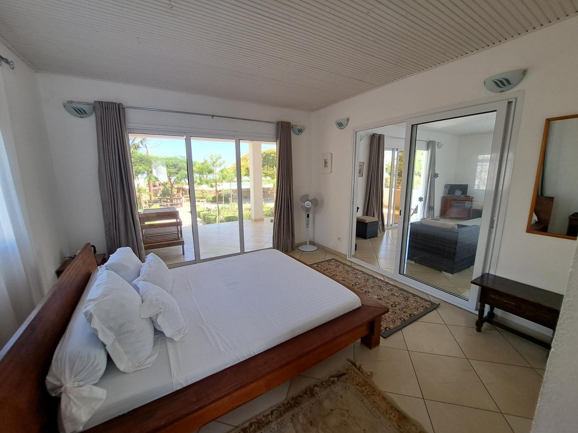 Aux 2 Metis Hotel Toliara Ngoại thất bức ảnh